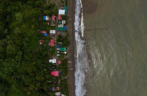 Nuqui Cabin | Ancestra black ecolodge