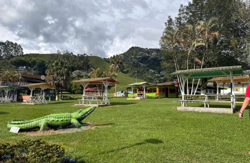 Santa Rosa de Cabal Hotel | Hotel Recreacional Marcelandia Santa Rosa de Cabal
