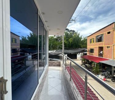 Puerto Triunfo Villa | Apartamento cerca a Nápoles con balcón
