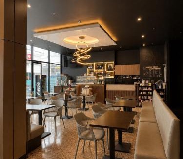 Chico Norte Apartment | Suite de Lujo con Jacuzzi en Rooftop y Coworking