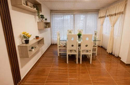 Calarca Apartment | Casa campestre con parqueo villa eliana