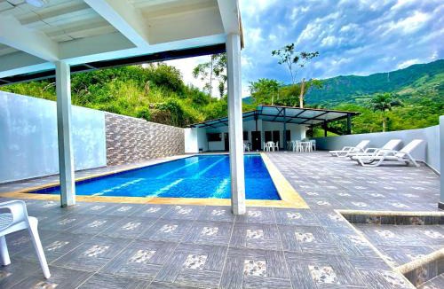 Villeta Hotel | Centro Recreacional Tres Potrillos Villeta