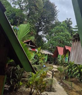 Uramba National Park House | Waikiki Pacific Hostel