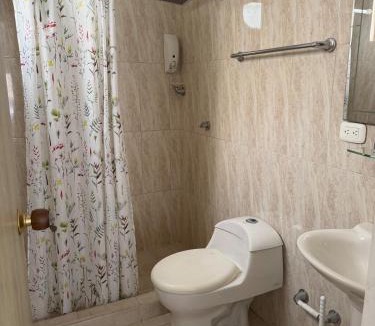Castillogrande Apartment | 2 bedroom Apartment Near Beach and Bahía Castillo