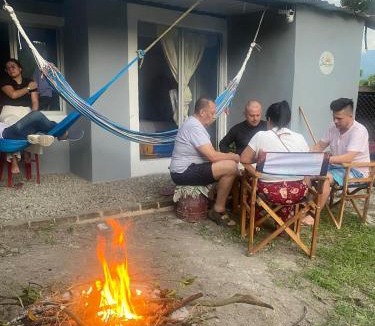 Tena House | Santo Cristo
