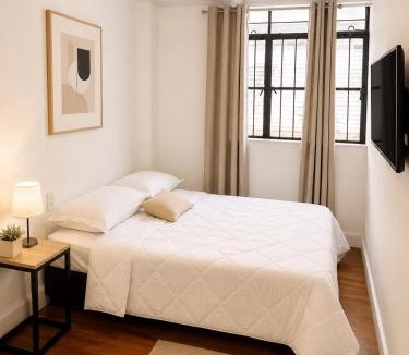 Barrios Unidos House | The Urban Room 64