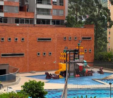 Niquia Apartment | Condominio Roterdam