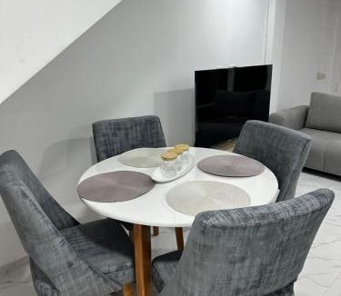 Cali Apartment | Welcome to the Salsa Branch