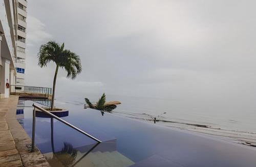 Marbella Apartment | Sunset Oceanfront+ Gym Jacuzzi