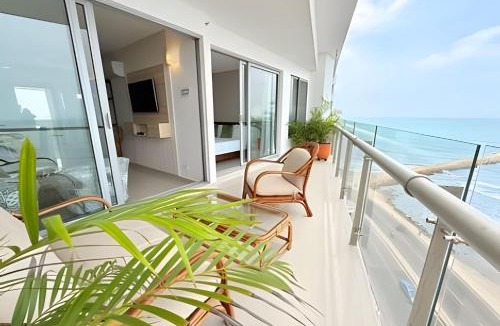 Marbella Apartment | Sunset Oceanfront+ Gym Jacuzzi