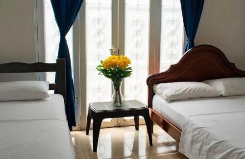 Villavicencio Villa | Mustang