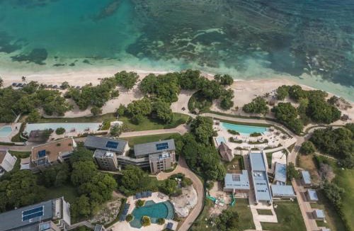 Porto Nao Apartment | 2-BR Sea & Pool View Apartment in Baru - Cartagena