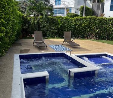 Girardot House | Casa Dolce Vita, Piscina Privada, Jacuzzi Girardot