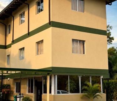Rionegro Hotel | Finca Hotel Zona Franca Campestre