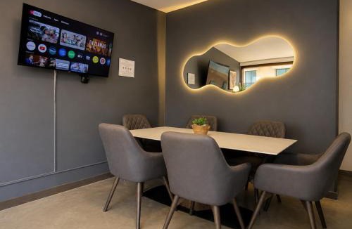 Chico Norte III Apartment | Villa Bamboo Oasis - NUJU Rentals Bogota