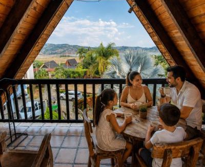 Calima Villa | Finca Lago Calima Villa Mariam