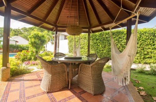 Punta Sur House | Villa boutique con piscina y vehículo