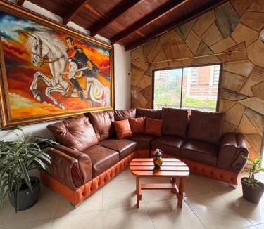 Envigado Apartment | Hogar De Ensueño