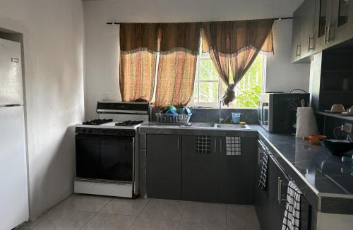 Punta Sur House | Eliphaz Forbes Sr Lodge