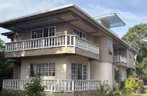 Punta Sur House | Eliphaz Forbes Sr Lodge