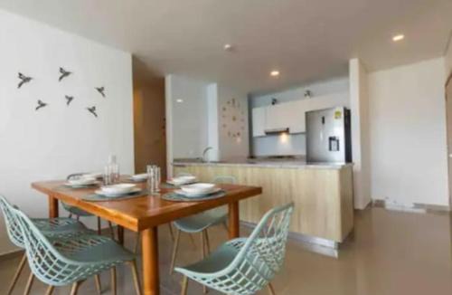 Castropol Apartment | Poblado Provenza 2 Dormitorios