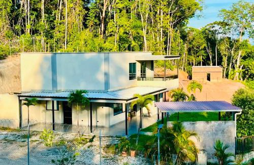 Puerto Triunfo Villa | Casa Finca Altos de la Colina