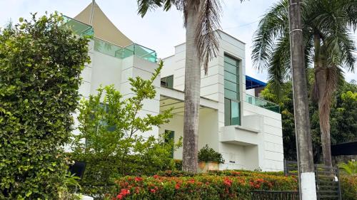 Melgar House | Memos Luxury House