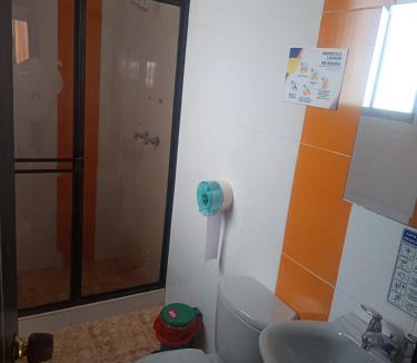 Barrios Unidos House | HOTEL EL PARAISO