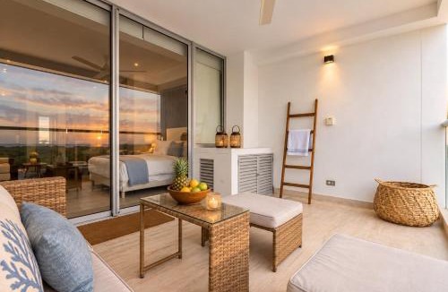 Urbanizacion Eliana Apartment | Suite romántica con terraza lounge y vista panorámica CB834