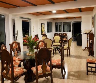 La Estrella House | Casa hotel villa María - Apía