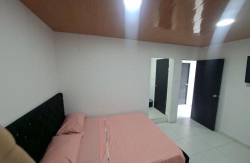 El Prado House | Alejandra House Single Plus