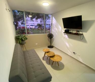 Riomar Apartment | Comfortable two bedroom in the Villa Carolina area
