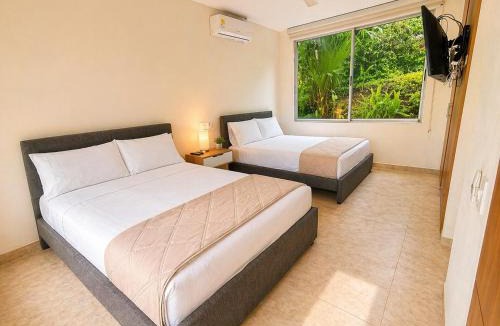 Anapoima House | Hermosa Casa con Piscina,Jacuzzi,Chimenea,Bbq