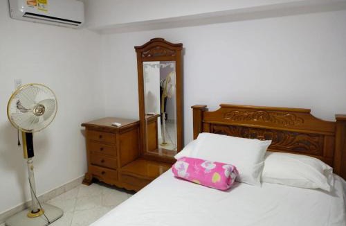 Valledupar House | Habitación festival disponible solo con ventilador