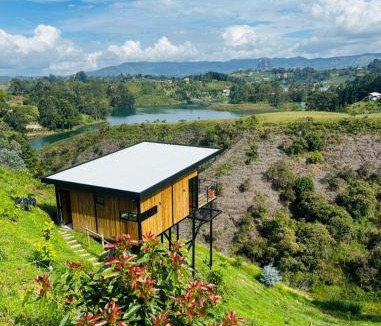 Guatape Cabin | Cabaña Monte cristo