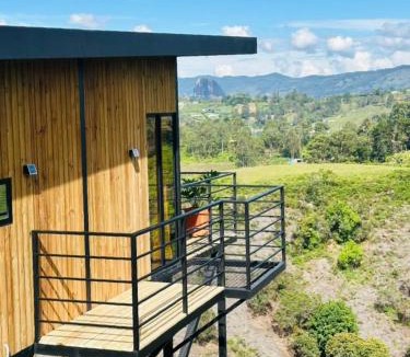Guatape Cabin | Cabaña Monte cristo