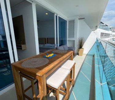 El Rodadero Apartment | 1BR NALU resort Vista al Mar Piscinas playa 2 minutes