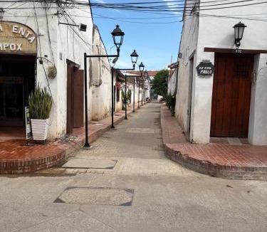 Santa Cruz de Mompox Apartment | Apartamento colonial Puerta Azul