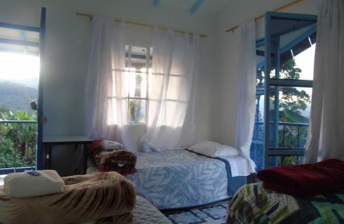 Jardin Hotel | Vista Farallones Hostel
