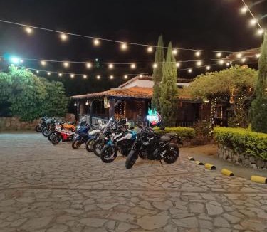 Piedecuesta House | Cabañas y Hostal Bonanza mesa de los santos