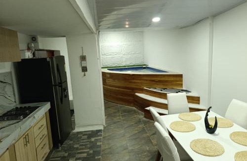 Pie del Cerro House | Casa Family
