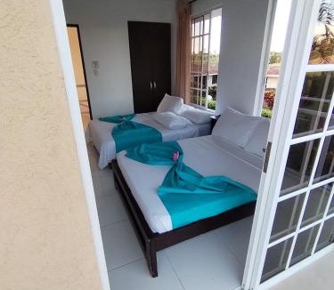 Quimbaya House | Finca el Amanecer - 30P - Pool