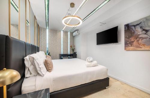 Zona Rosa Villa | Ultimate 9BR Lleras Villa W Heated Pool