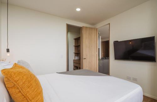 Pereira Apartment | Quiet Cerritos Retreat Jacuzzi & 180 Sunsets