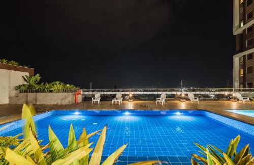 Soacha Apartment | City View Loft with Coworking & 20th Floor Jacuzzi