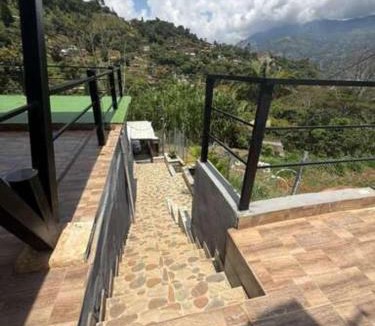 Copacabana House | Finca Los Laureles