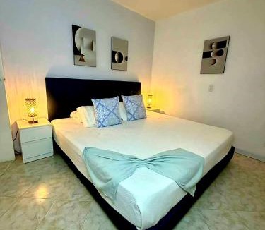 La America Villa | Villa Laureles Medellin 4 Hab 3 Baños Excelente Ubicación