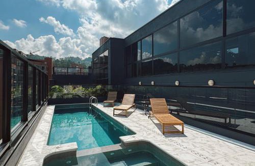 Medellin Apartment | New duplex near Provenza with views of El Poblado