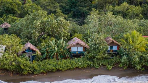 Arusi Cabin | El Vijo Surf