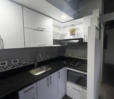 El Tesoro Apartment | 2305 Suite con vista privilegiada en el poblado